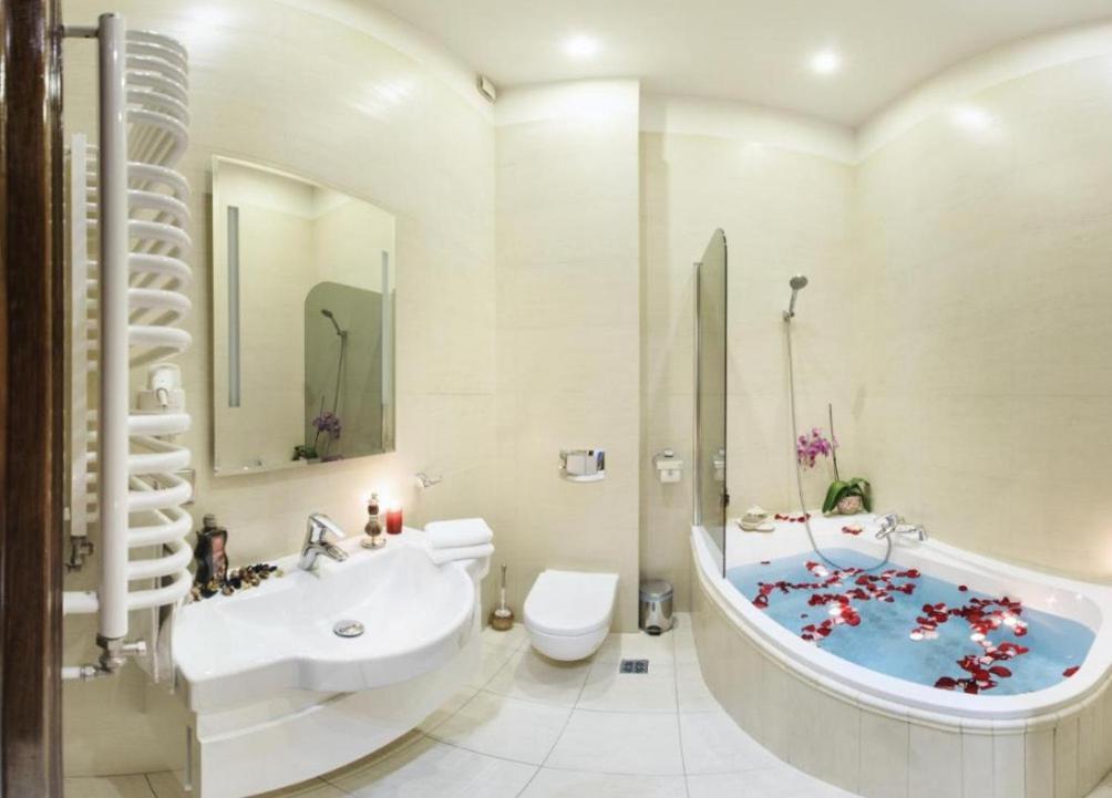Apartamenty Chleb I Wino Torun Luaran gambar