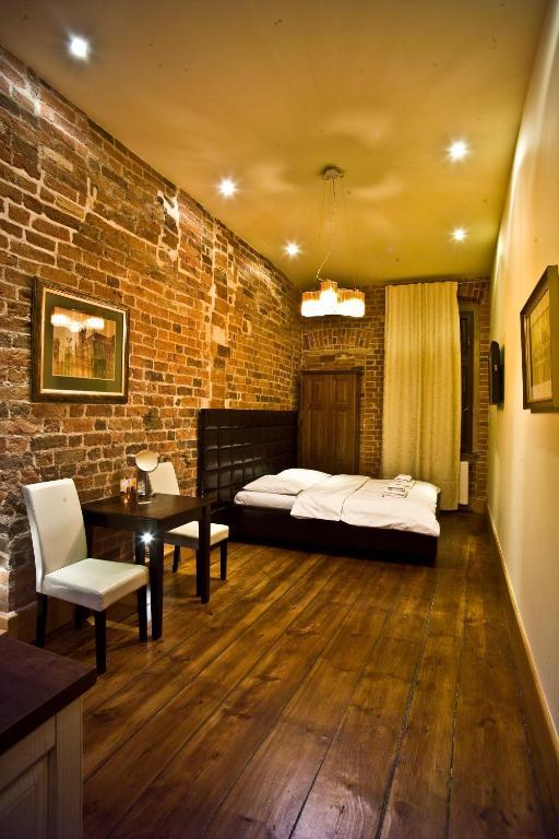 Apartamenty Chleb I Wino Torun Bilik gambar