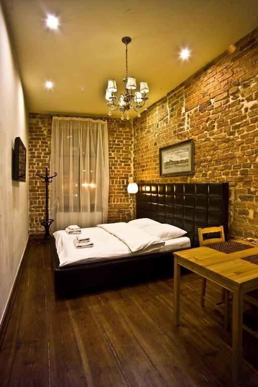 Apartamenty Chleb I Wino Torun Bilik gambar