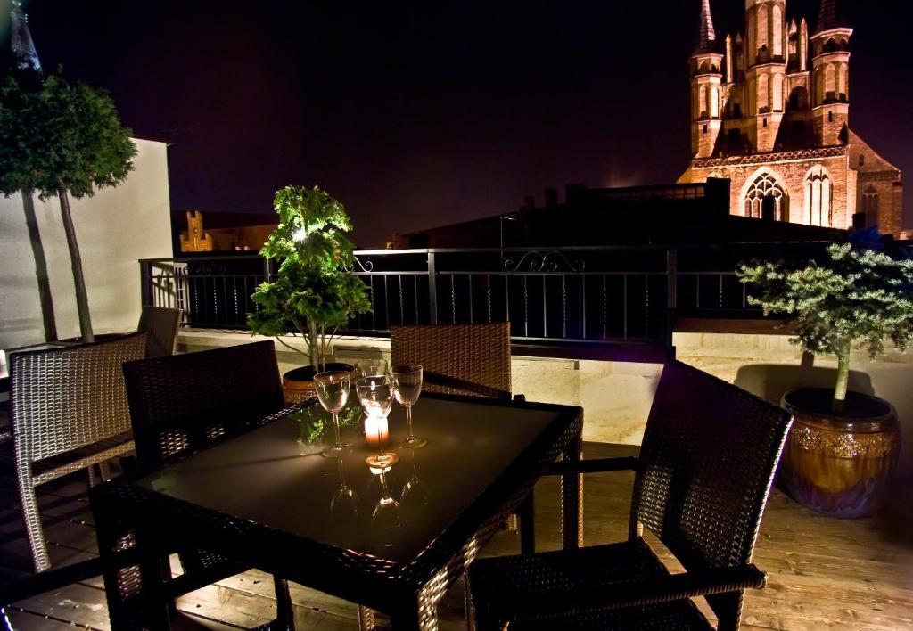 Apartamenty Chleb I Wino Torun Bilik gambar